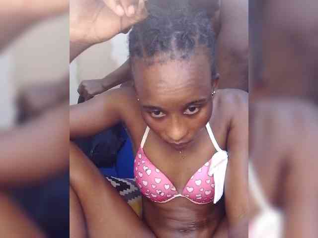 Lovepapigal webcam