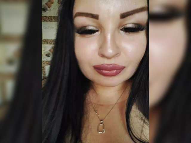 Monica- live cam on BongaCams