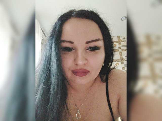 Monica- live cam on BongaCams