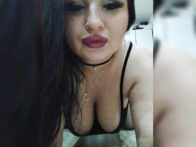 Monica- live cam on BongaCams