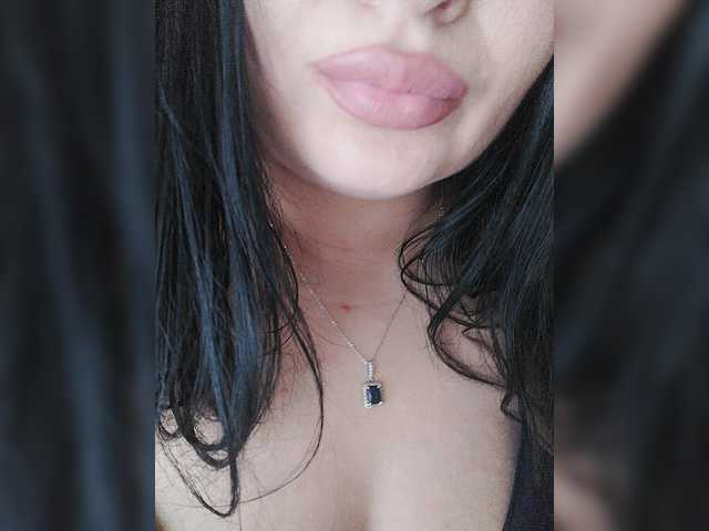 monica- live sex