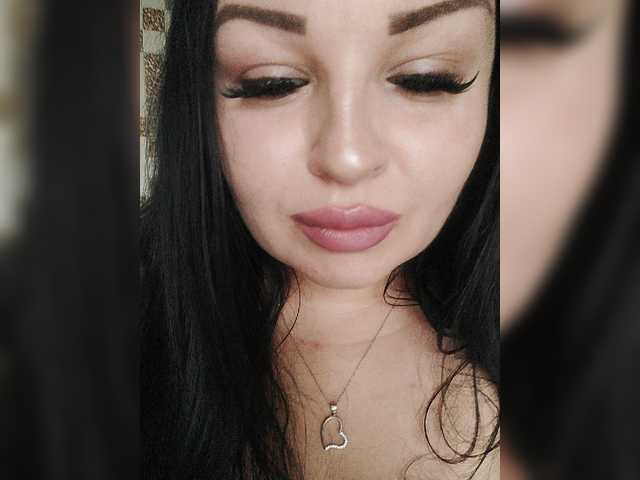 Monica- live webcam show