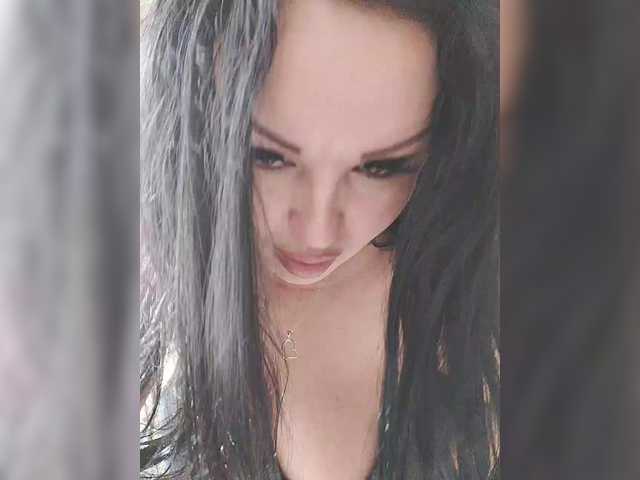 Monica- live cam on BongaCams
