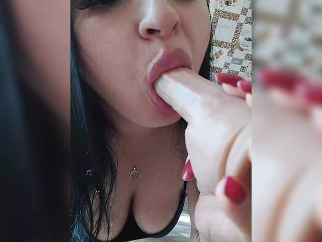 Monica- live webcam show