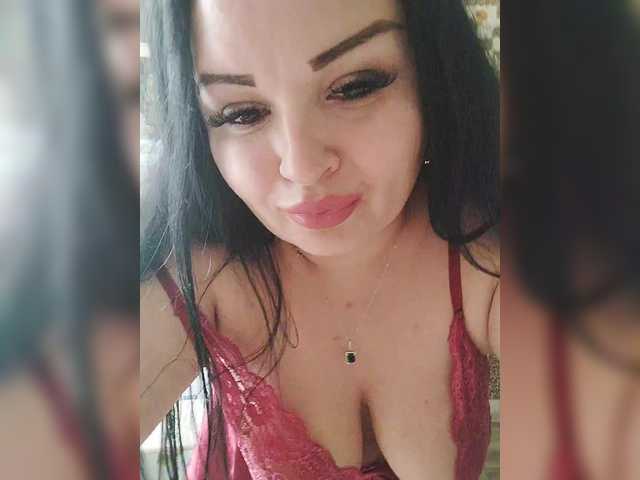 Monica- live cam on BongaCams