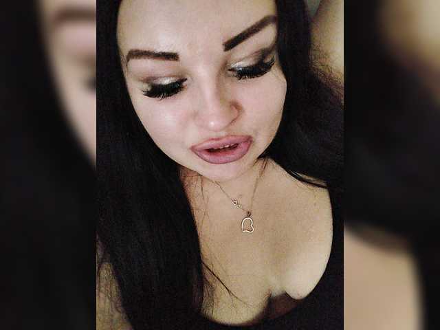 Monica- live cam on BongaCams