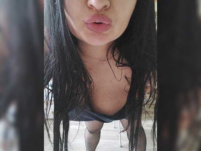 monica- live sex show