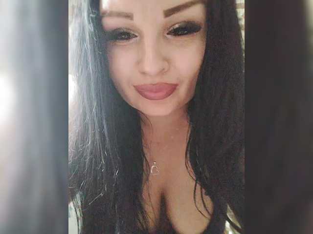 Monica- live cam on BongaCams