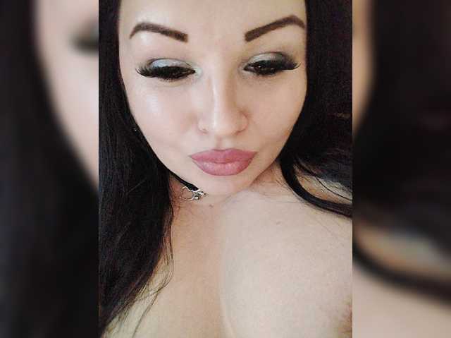 Monica- live cam on BongaCams