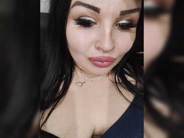 Monica- live cam on BongaCams