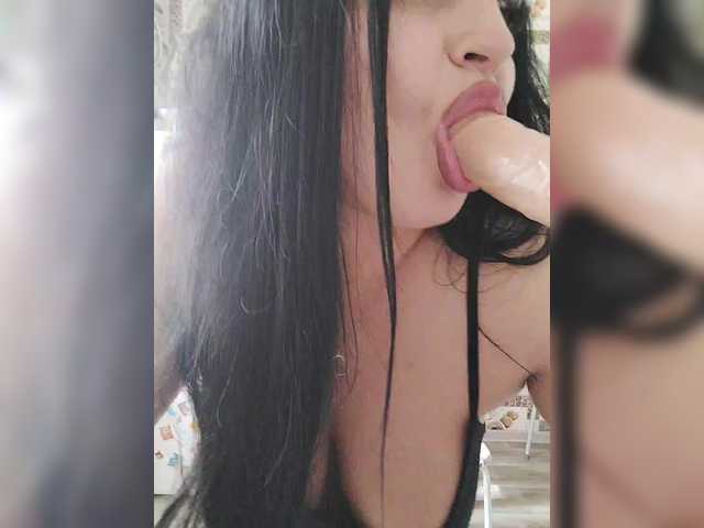 Monica- live cam on BongaCams