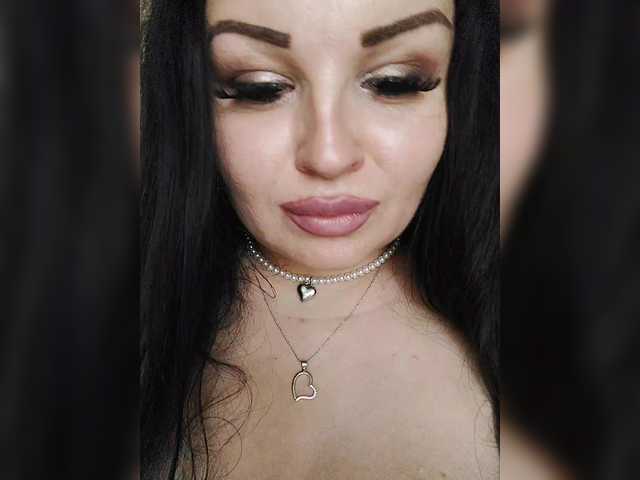 Monica- live cam on BongaCams