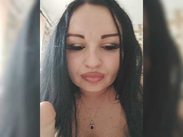 Monica- live cam on BongaCams