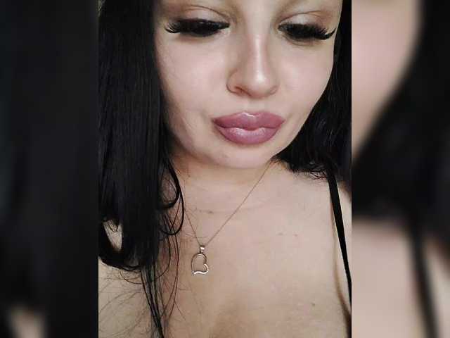 Monica- live webcam show