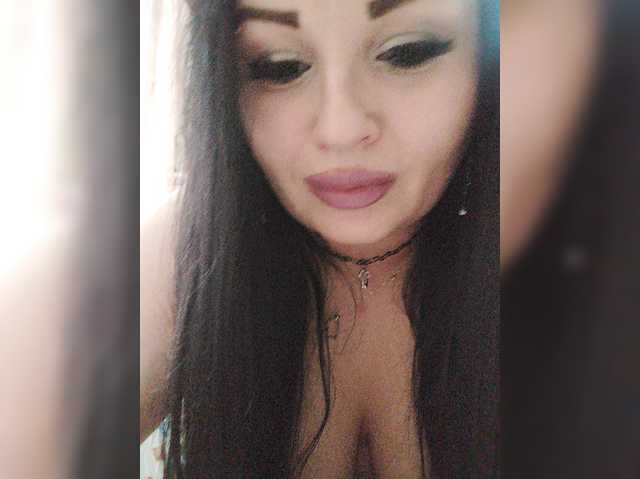 Monica-, en vivo ahora en BongaCams