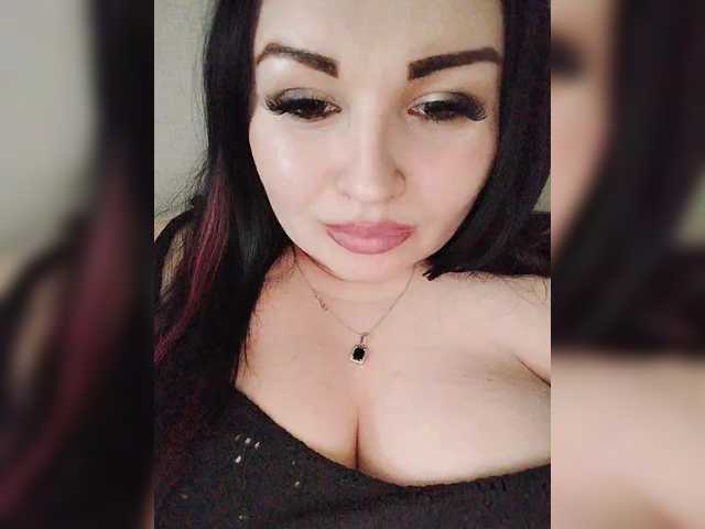 Monica-'s BongaCams show and profile