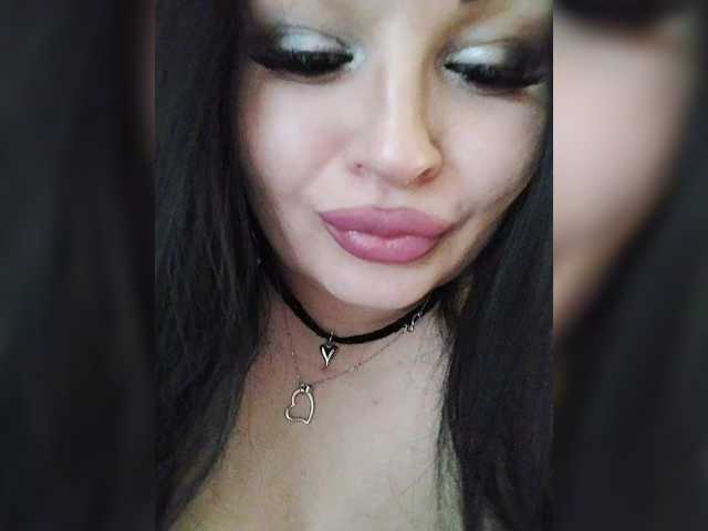 Monica- live cam on BongaCams