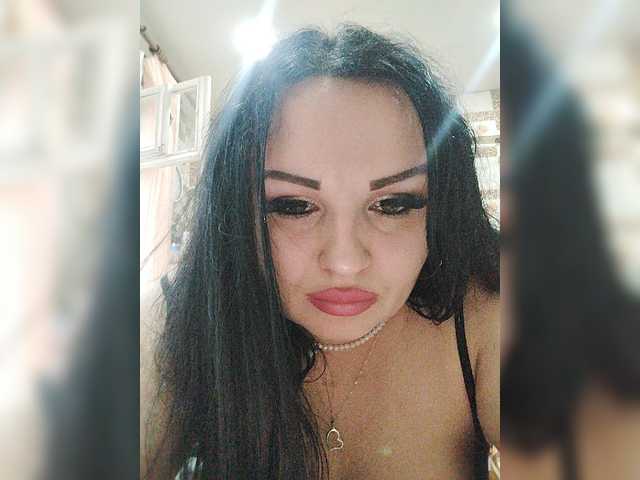 Monica- live cam on BongaCams