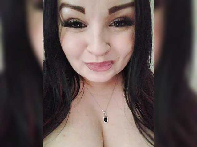 Monica-'s BongaCams show and profile