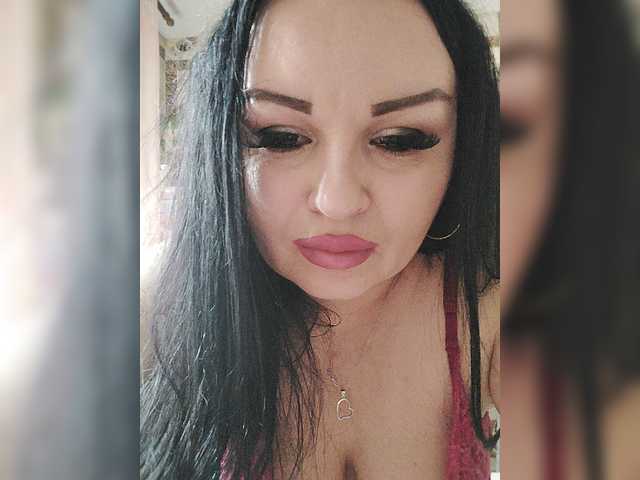 Monica- live cam on BongaCams
