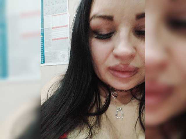 Monica-, en directo ahora en BongaCams