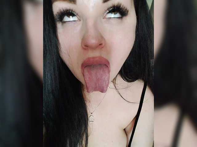 Monica- live cam on BongaCams