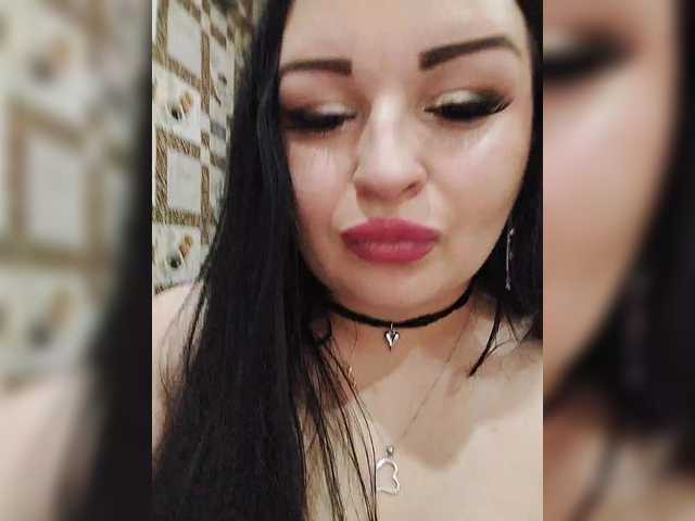 Monica- live cam on BongaCams