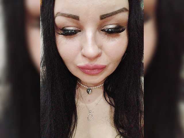 Monica- live cam on BongaCams