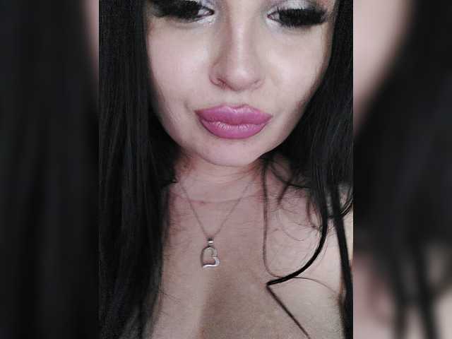 Monica- live cam on BongaCams