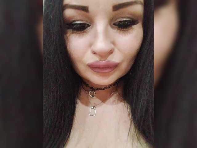 Monica-, en vivo ahora en BongaCams