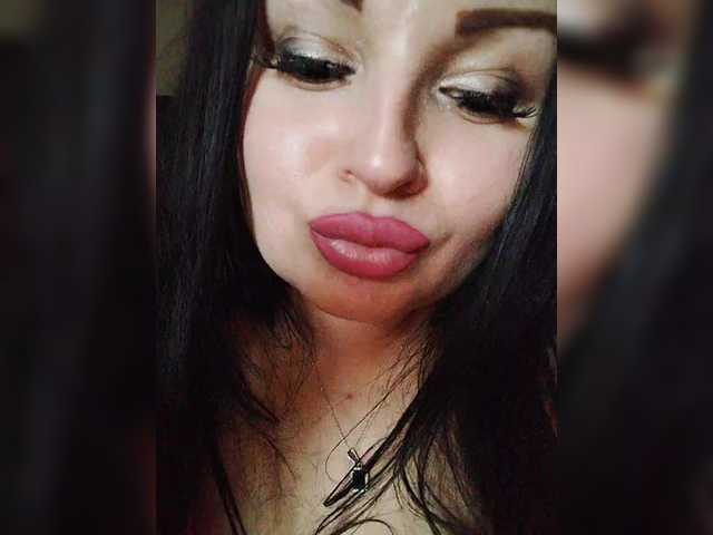 monica- online