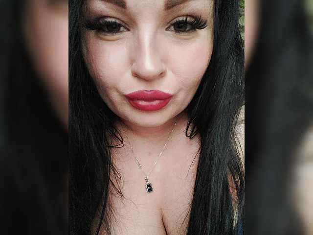 Monica- live cam on BongaCams