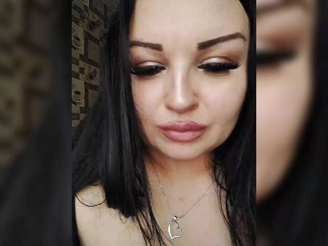 Monica- live cam on BongaCams