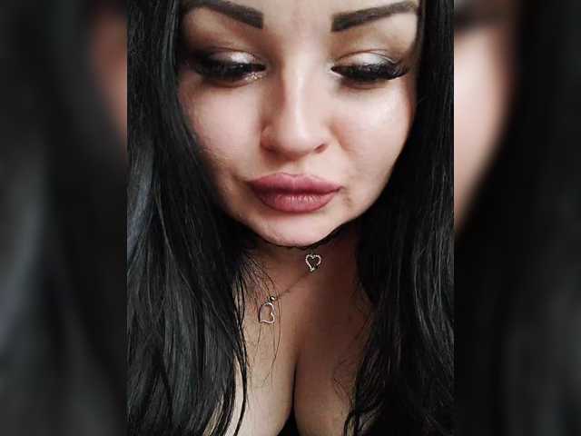 Monica- live cam on BongaCams