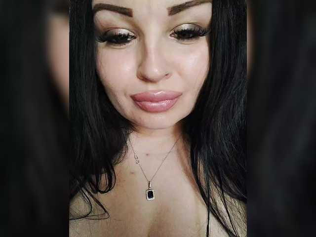 Monica- live cam on BongaCams