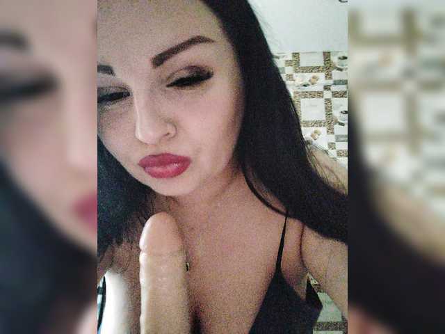 Monica- live cam on BongaCams