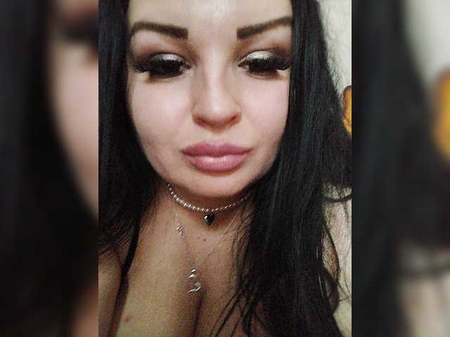 Monica- live cam on BongaCams