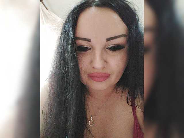 Monica- live cam on BongaCams