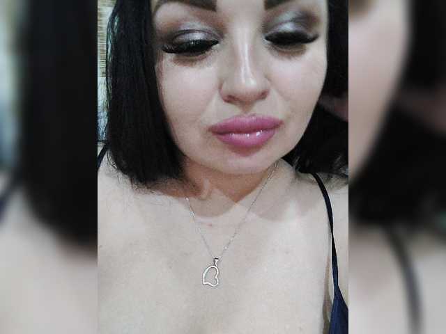 Monica- live cam on BongaCams