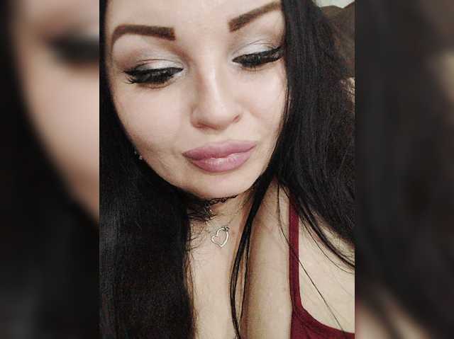 Monica- live cam on BongaCams
