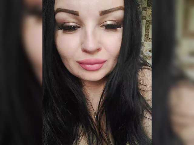 Monica- live cam on BongaCams
