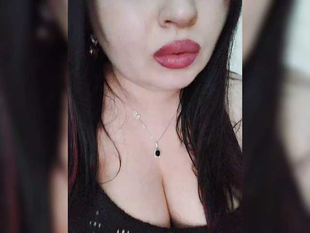 Monica-'s BongaCams show and profile