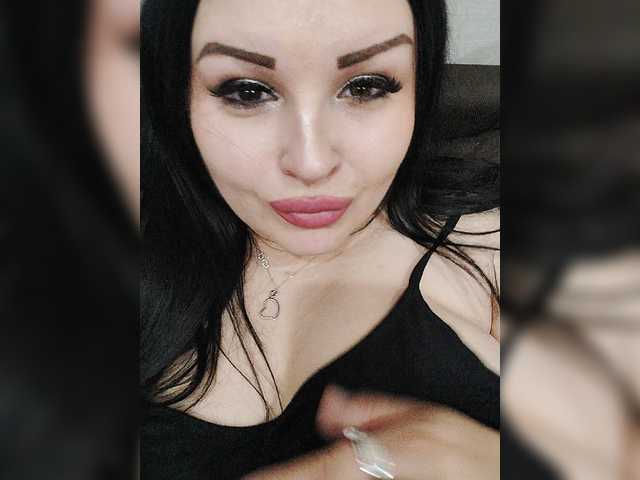 Monica- live cam on BongaCams