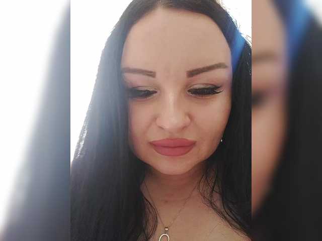 Monica- live cam on BongaCams