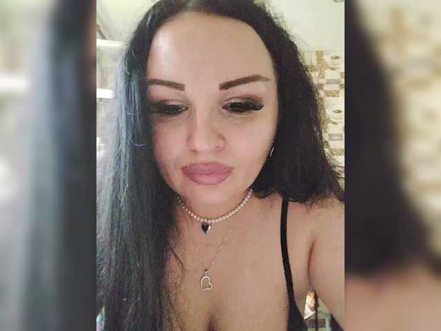 Monica- live cam on BongaCams