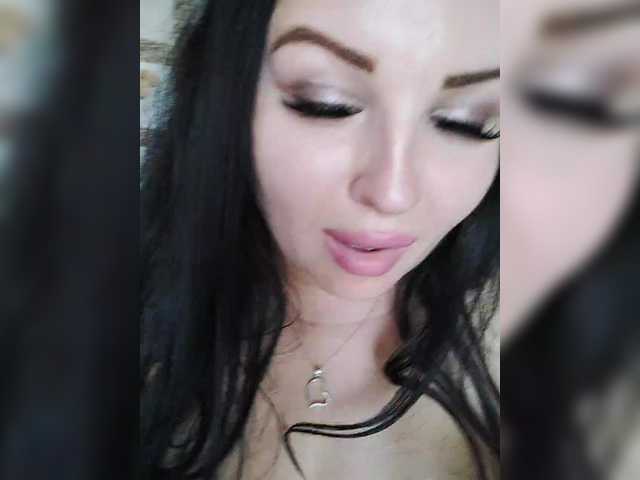 Monica- live cam on BongaCams