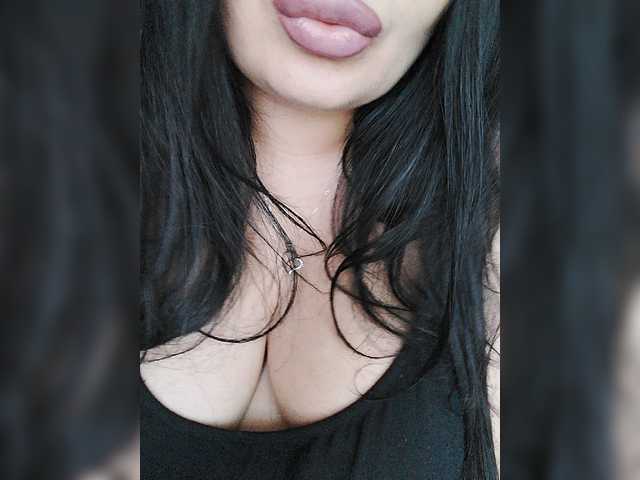 monica- live sex show