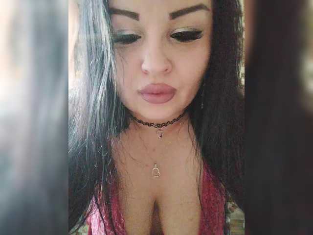 Monica- live cam on BongaCams