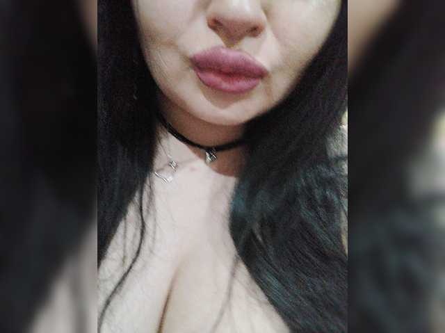 Monica- live cam on BongaCams