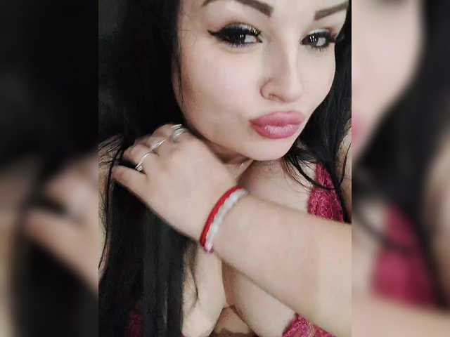 Monica- live cam on BongaCams